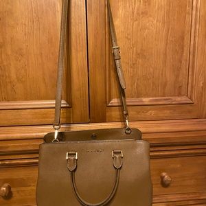 Micheal Kors Shoulder Bag